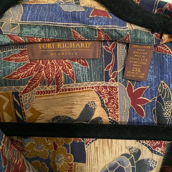 Beautiful mens button down. - Picture 4 of 4